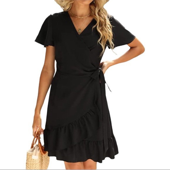 Dresses & Skirts - Woman’s Naggoo Dress Black Medium